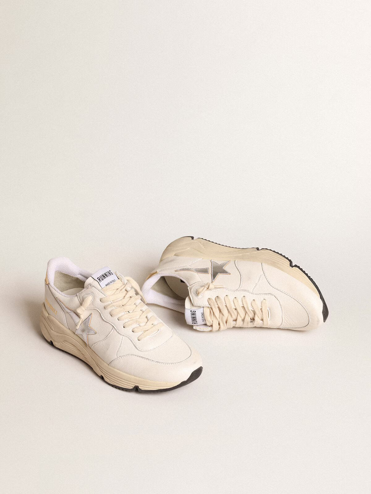 Running Sole en cuir nappa avec étoile argentée et contrefort en cuir doré